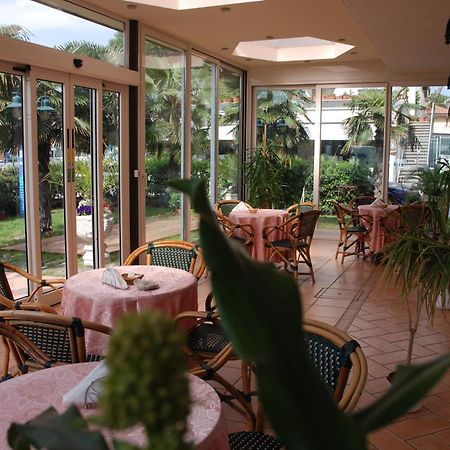 Hotel Residence Veliero Riccione Dış mekan fotoğraf