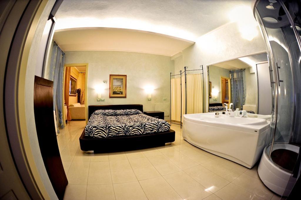 Hotel Residence Veliero Riccione Oda fotoğraf