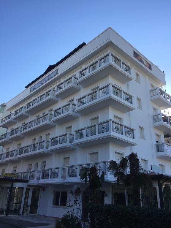 Hotel Residence Veliero Riccione Dış mekan fotoğraf