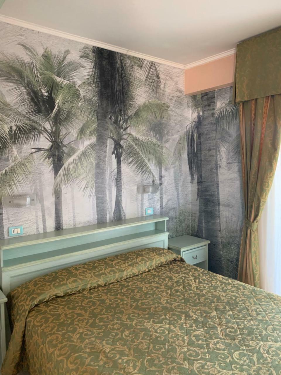 Hotel Residence Veliero Riccione Dış mekan fotoğraf